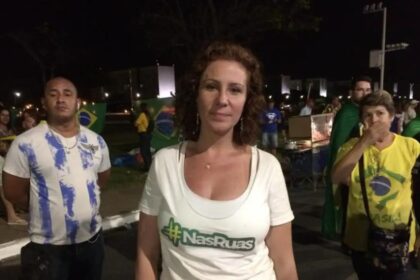 advogado de Carla Zambelli nega qualquer vínculo da defesa com vaquinha virtual lançada pela família