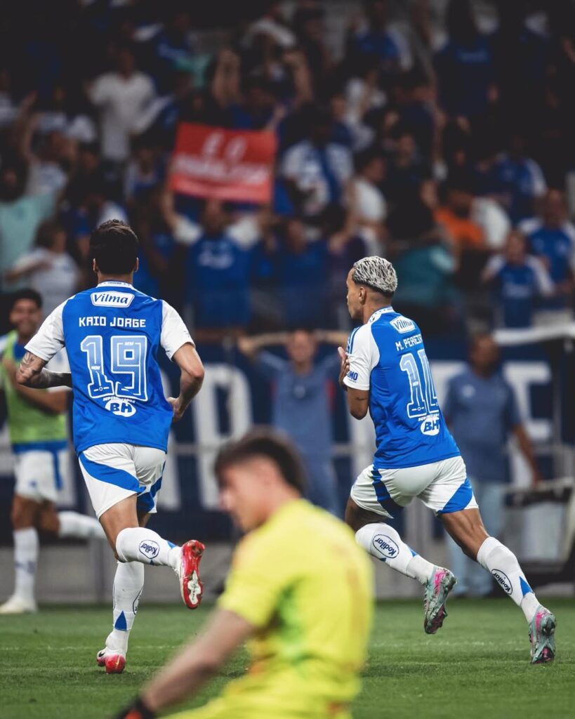 Kaio Jorge e Matheus Pereira do Cruzeiro no Brasileirão