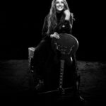 Ana Carolina comemora 25 anos de carreira com o EP Ainda Já e a turnê “25 Anas”, que estreia no Qualistage, no Rio. Saiba tudo sobre o show!