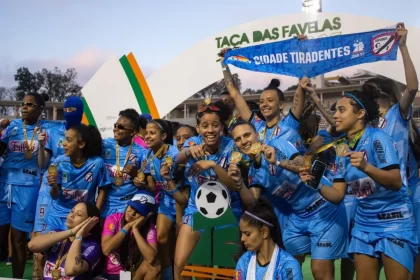 Cidade Tiradentes é campeã da Taça das Favelas