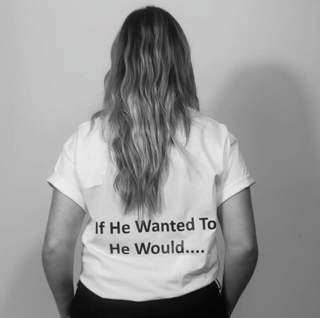 Perrie em post no Instagram.