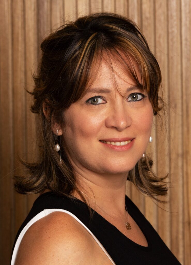 Lançamento de livro infantil sobre Ney Matogrosso.