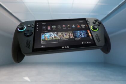 os últimos dias, uma onda de publicações nas redes sociais e em sites especializados chamou atenção da comunidade gamer: o início das vendas do ROG Xbox Ally e do ROG Xbox Ally X no Brasil por meio de revendedores terceirizados. Os preços divulgados variam entre R$ 8.100 e R$ 9.000 para o modelo básico e chegam a R$ 12.700 para a versão mais avançada, o que gerou forte repercussão entre os jogadores. foto: Divulgação