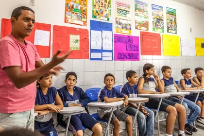 professores lecionam em todo o país