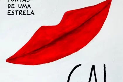 Capa do álbum “As várias pontas de uma estrela”, com os marcantes lábios vermelhos de Gal. Foto: reprodução