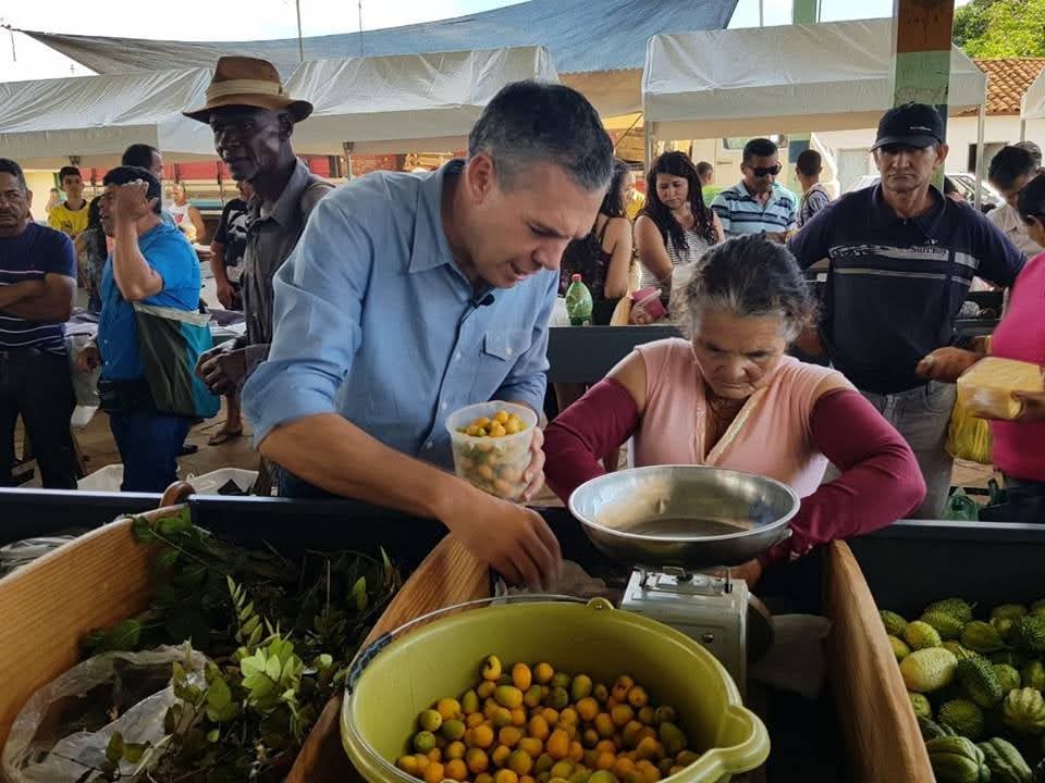 No Dia Mundial da Alimentação, Zé Silva reforça o compromisso com a segurança alimentar, sustentabilidade e ampliação de políticas para agricultura e merenda escolar.