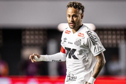 Santos recebe alerta do Conselho Fiscal e reavalia permanência de Neymar
