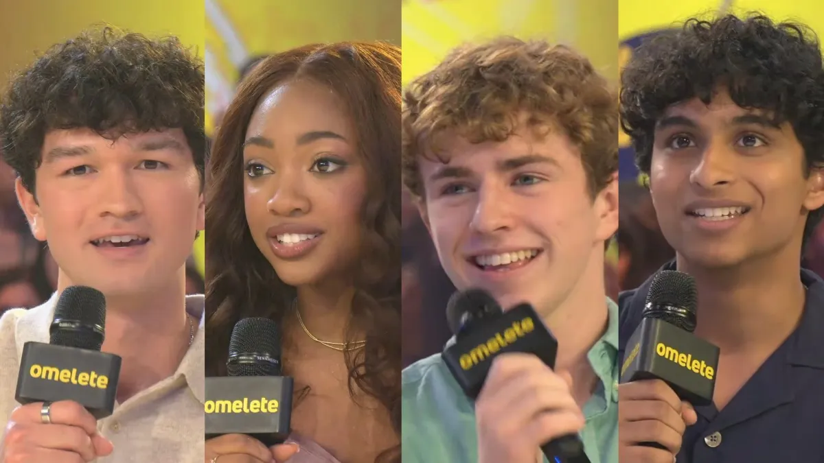 Atores de Percy Jackson participam do painel da CCXP 25 e apresentam novidades da 2ª temporada no Disney+.