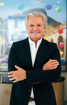 Cirurgião lifting facial