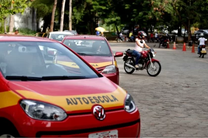 CNH: Fim da Autoescola Reduz Custo em Até 80% foto: Reprodução