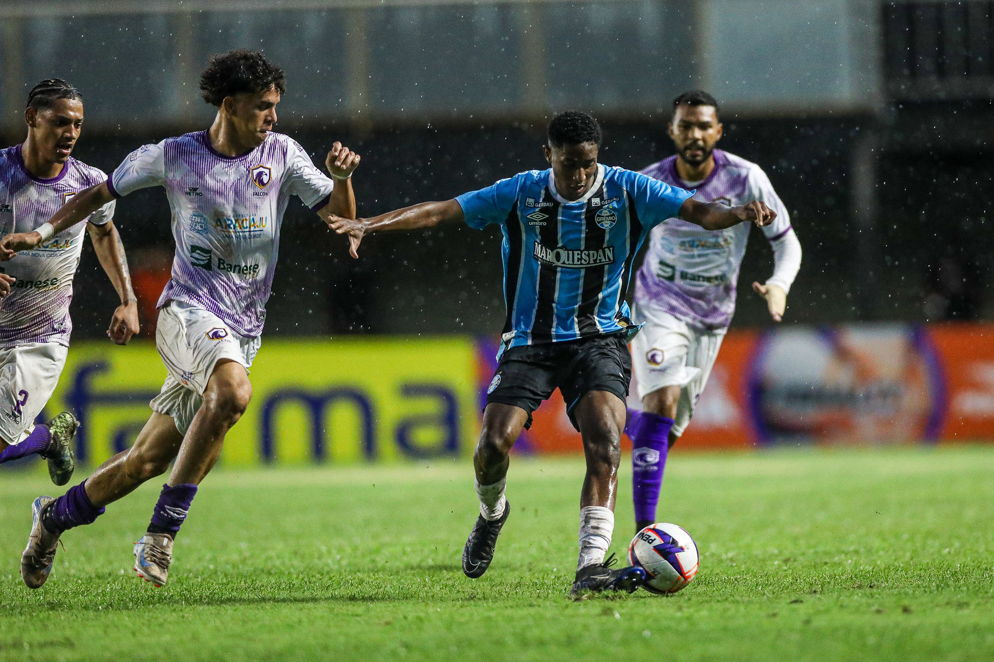 Com a vitória, Grêmio assume a liderança do Grupo 2 na competição | Foto: Angelo Pieretti/Grêmio FBPA