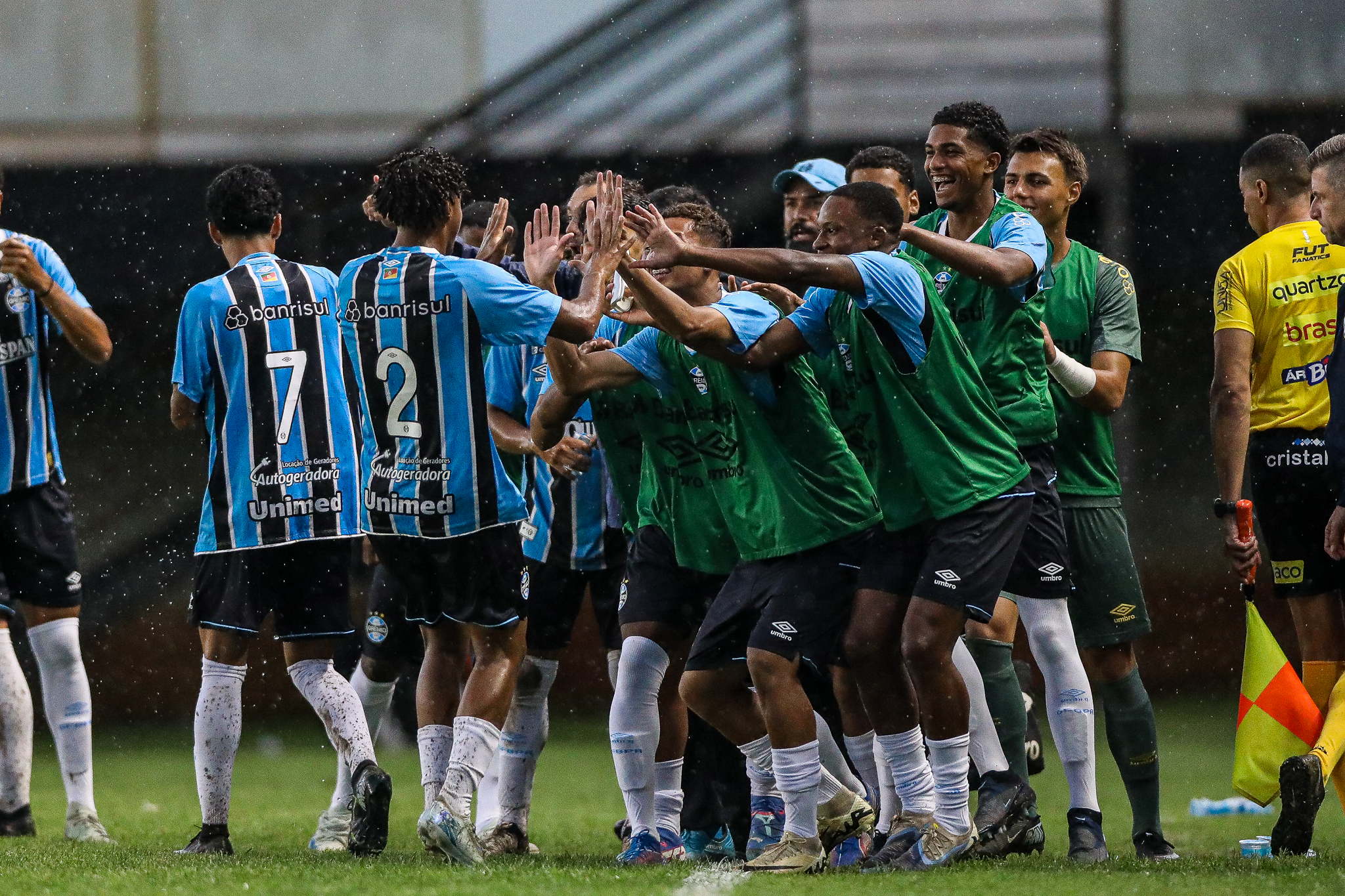 Vitória garantiu ao Grêmio a liderança do Grupo 2 | Foto: Angelo Pieretti/Grêmio FBPA